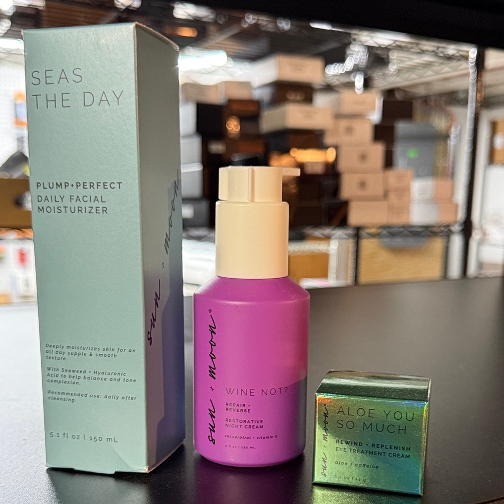 Seas the Day Facial Moisturizer Day and Night and Eye Cream